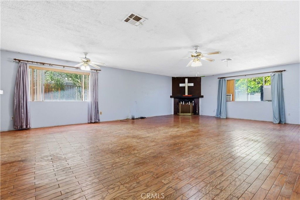 Image 7 of property listing at 68492 Alcita, Cathedral City, CA 92234