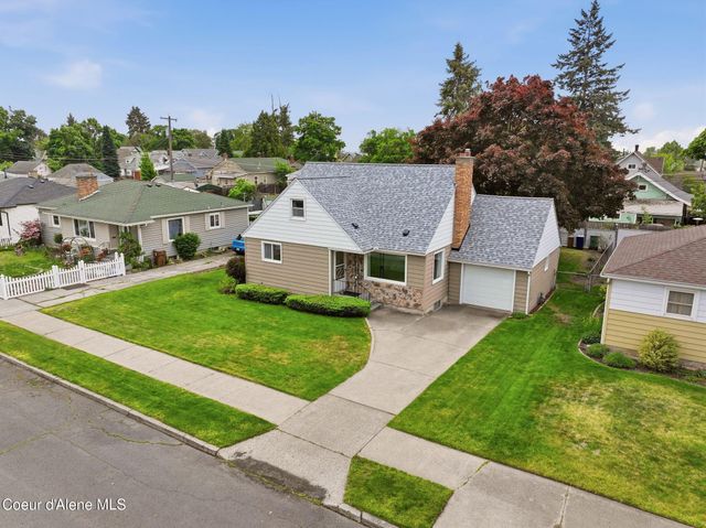 624 E Courtland Ave, Spokane, WA 99207