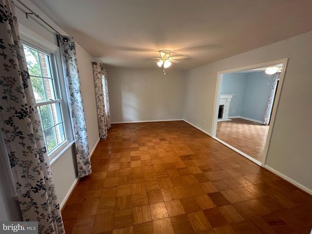 13524 ELLENDALE DR, Chantilly, VA 20151
