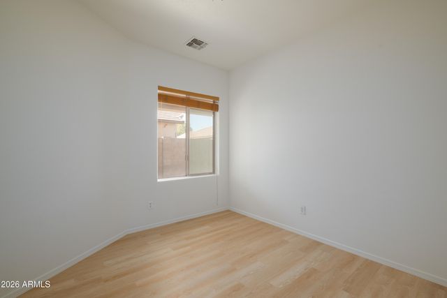 11560 W KINDERMAN Drive, Avondale, AZ 85323