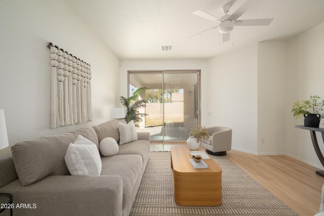 11560 W KINDERMAN Drive, Avondale, AZ 85323