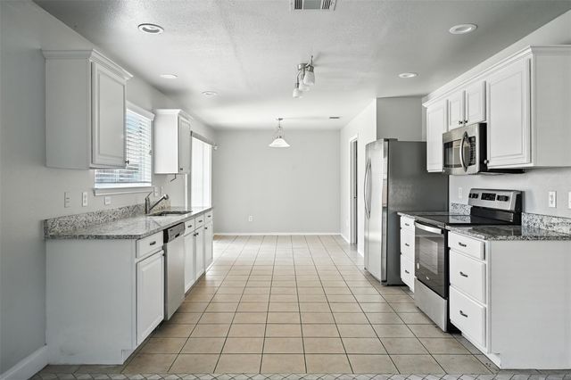 8540 Boswell Meadows Drive, Fort Worth, TX 76179
