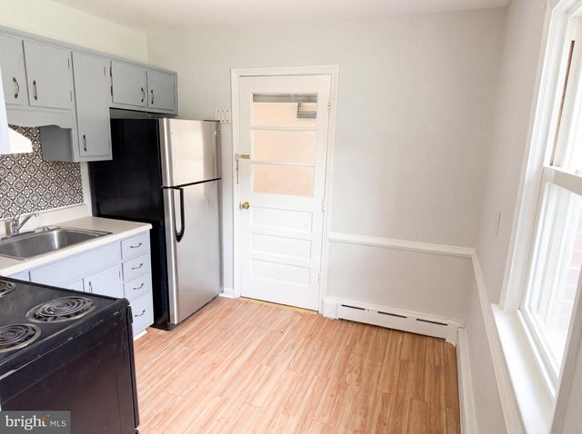 420 MANASSAS AVE, Front Royal, VA 22630