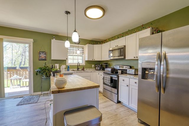 431 Gravley Road, Greer, SC 29651