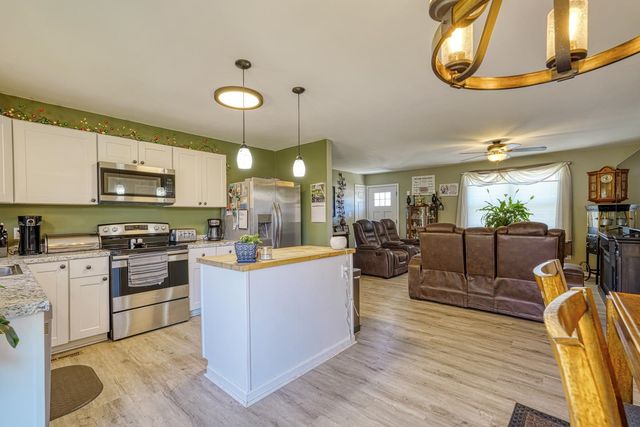 431 Gravley Road, Greer, SC 29651