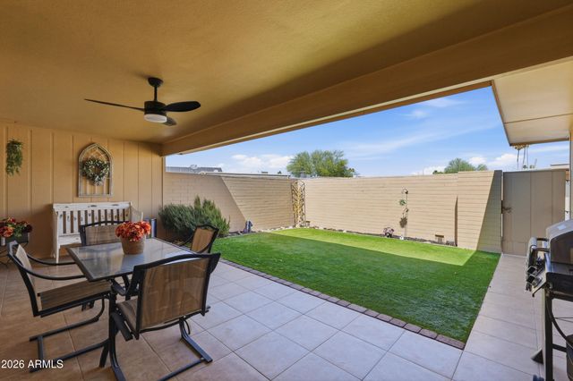 14227 N NEWCASTLE Drive, Sun City, AZ 85351