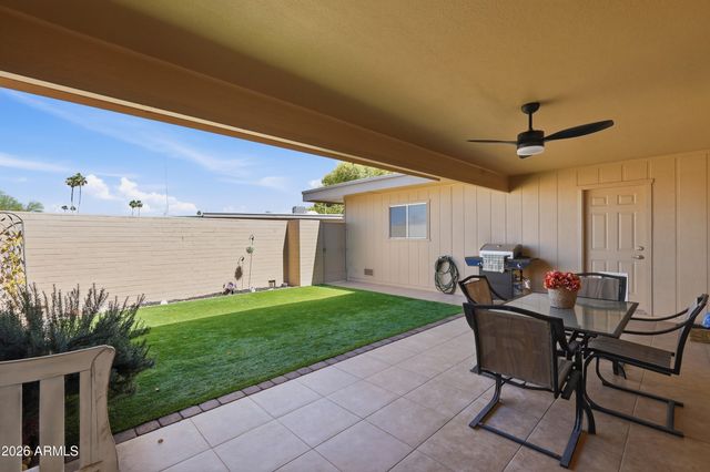 14227 N NEWCASTLE Drive, Sun City, AZ 85351