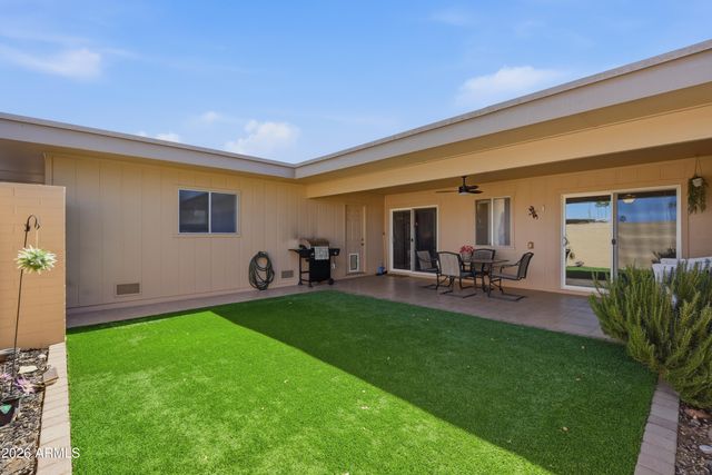 14227 N NEWCASTLE Drive, Sun City, AZ 85351