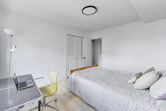4980 N Marine Drive 1433, Chicago, IL 60640