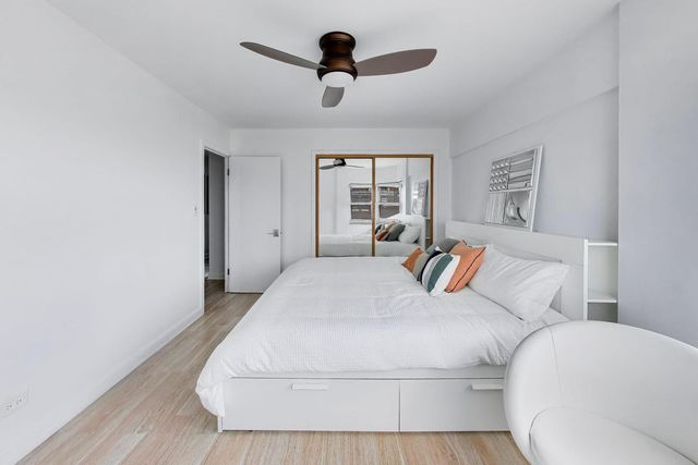4980 N Marine Drive 1433, Chicago, IL 60640