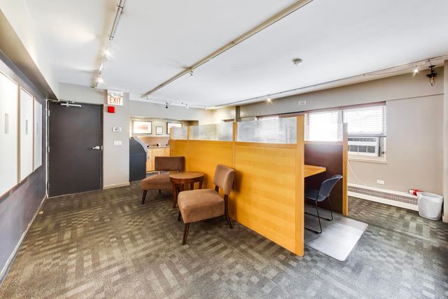 4980 N Marine Drive 1433, Chicago, IL 60640