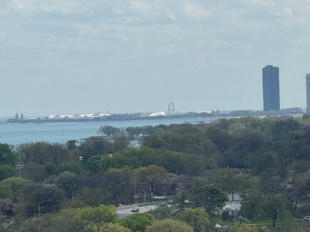 4980 N Marine Drive 1433, Chicago, IL 60640