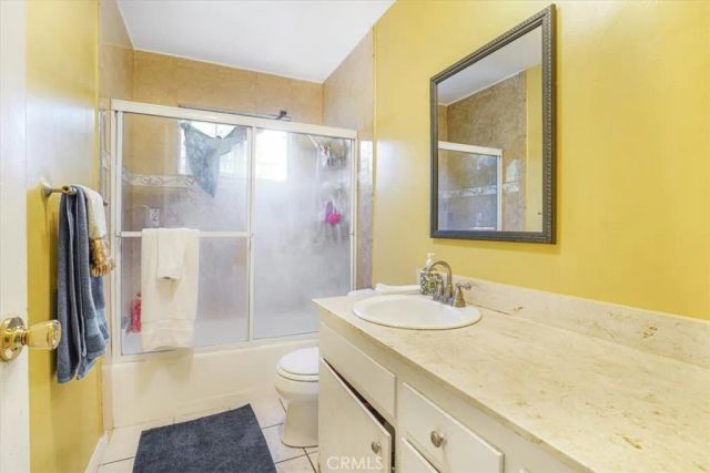 6904 Radford Avenue 1, North Hollywood, CA 91605