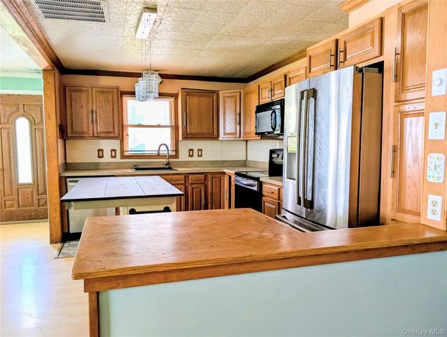 93 Carrier Street, Liberty, NY 12754