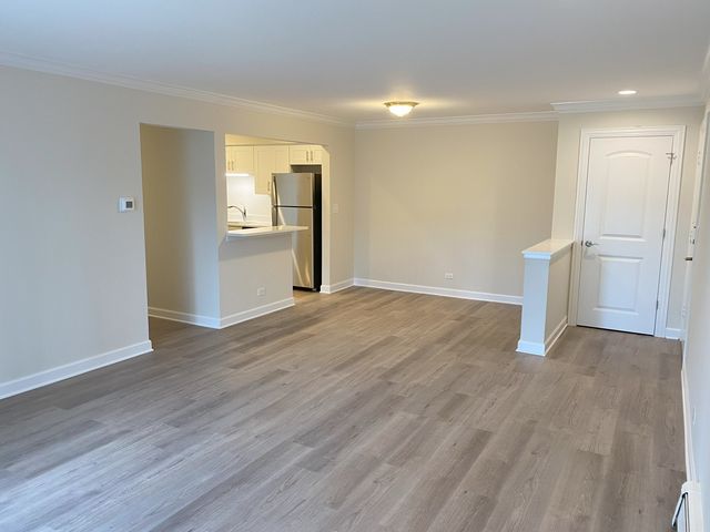785 Pershing Avenue 3-B, Glen Ellyn, IL 60137