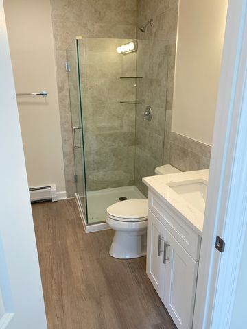 785 Pershing Avenue 3-B, Glen Ellyn, IL 60137