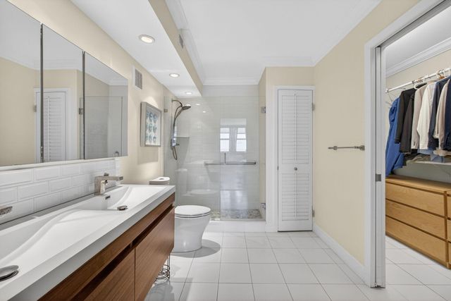 5440 N Ocean Drive 1006, Riviera Beach, FL 33404
