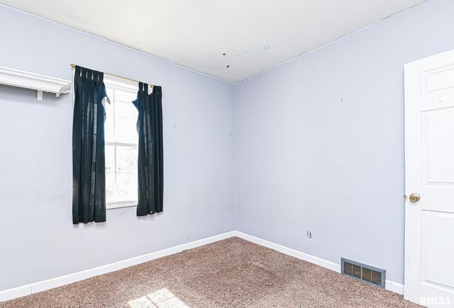 5318 W KATHERINE Avenue, Peoria, IL 61604