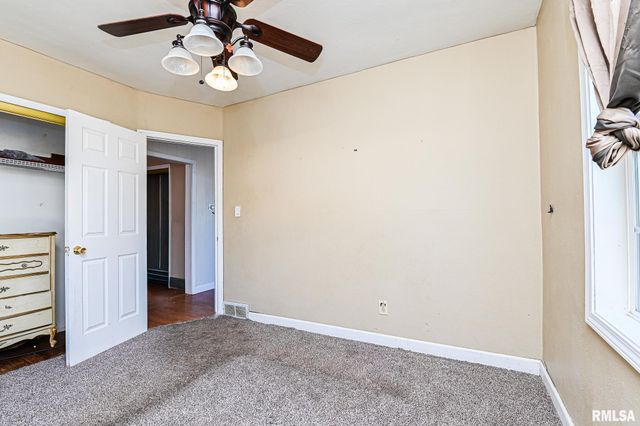 5318 W KATHERINE Avenue, Peoria, IL 61604