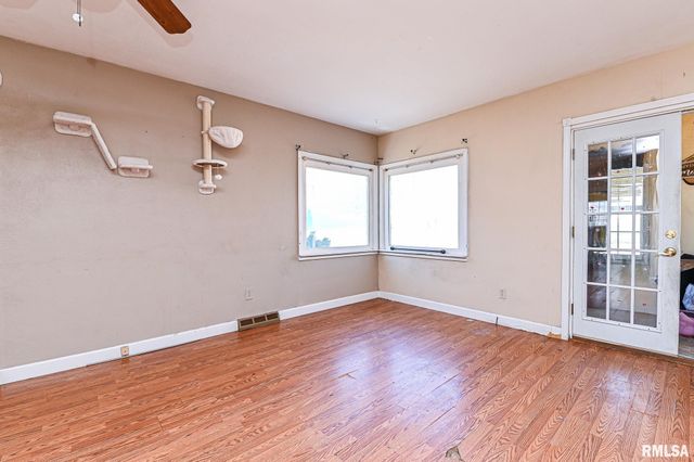 5318 W KATHERINE Avenue, Peoria, IL 61604