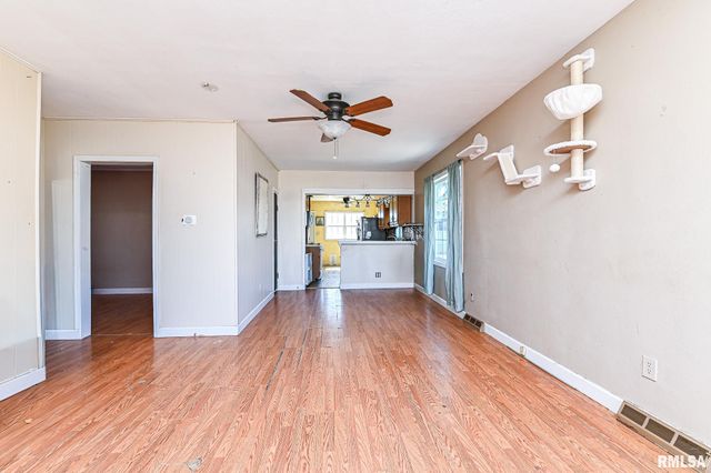 5318 W KATHERINE Avenue, Peoria, IL 61604