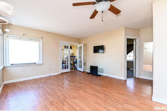 5318 W KATHERINE Avenue, Peoria, IL 61604