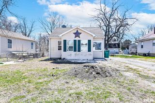 5318 W KATHERINE Avenue, Peoria, IL 61604