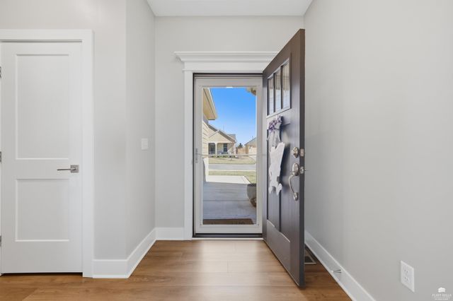 4705 Lichen Lane, Manhattan, KS 66503