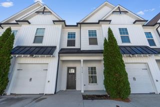 8438 Brookmoor Lane, Ooltewah, TN 37363
