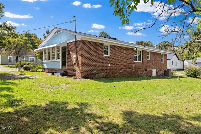 503 Adams Street, Henderson, NC 27536