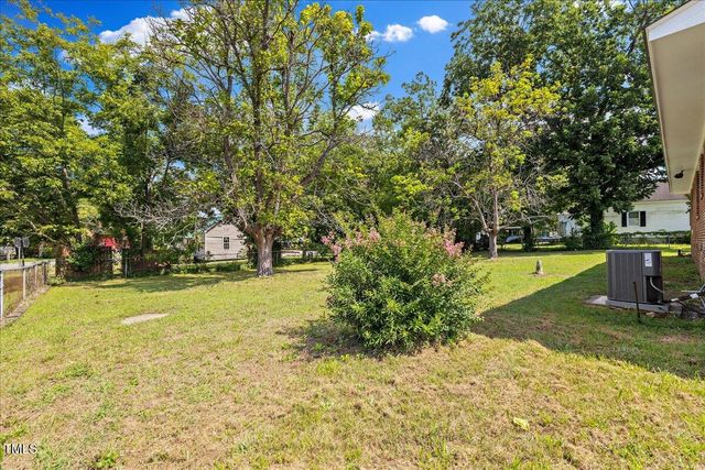 503 Adams Street, Henderson, NC 27536