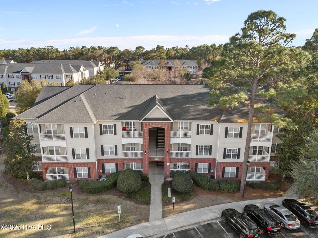 1500 Cadfel Court 202, Wilmington, NC 28412