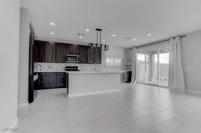 8874 Howell Street, Las Vegas, NV 89166