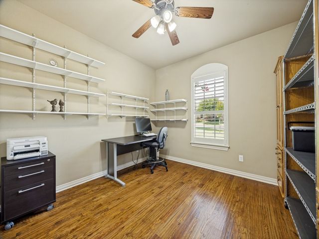 2924 Overland Trail, Sherman, TX 75092