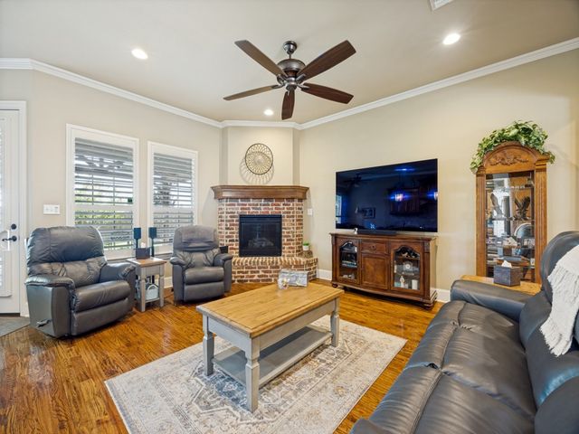 2924 Overland Trail, Sherman, TX 75092