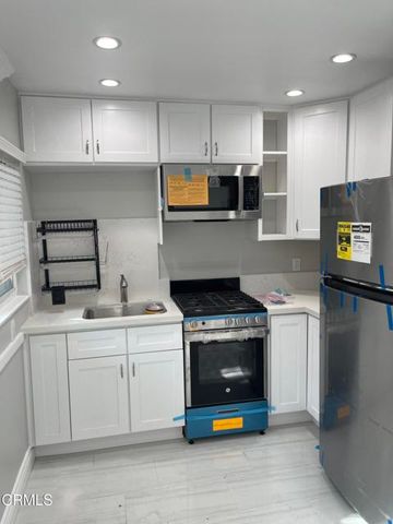 1150 Pittsfield Lane, Ventura, CA 93001