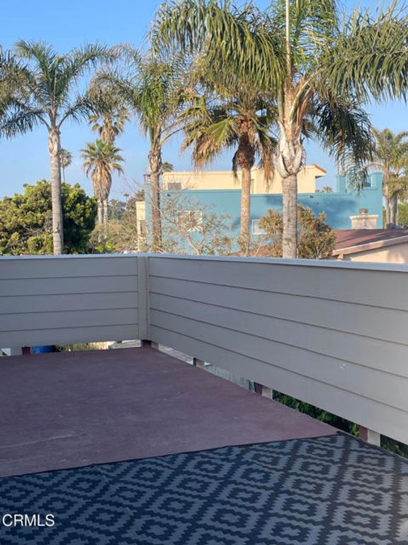 1150 Pittsfield Lane, Ventura, CA 93001