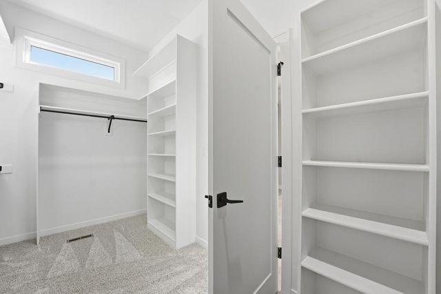 4300 NE Hideaway Drive, Lee's Summit, MO 64064