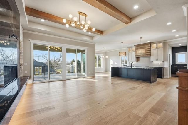 4300 NE Hideaway Drive, Lee's Summit, MO 64064