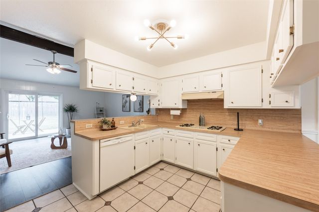 1663 Chilton Lane, Katy, TX 77493