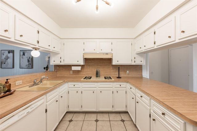 1663 Chilton Lane, Katy, TX 77493