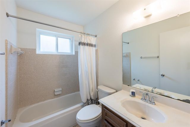 1663 Chilton Lane, Katy, TX 77493