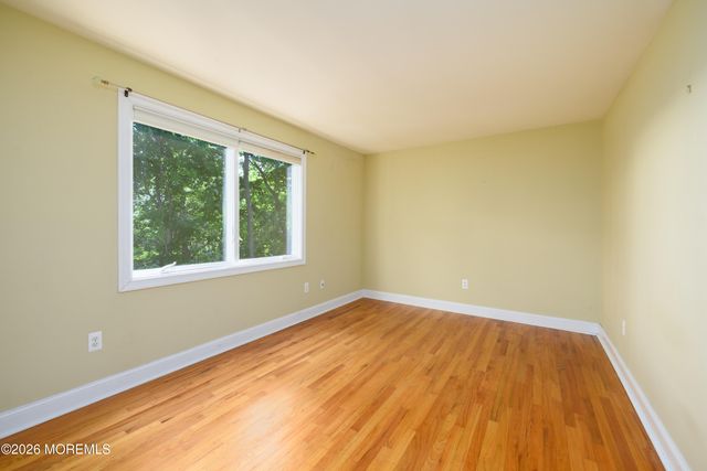 20 Mountain Street, Highlands, NJ 07732