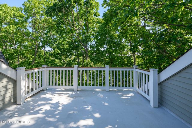 20 Mountain Street, Highlands, NJ 07732