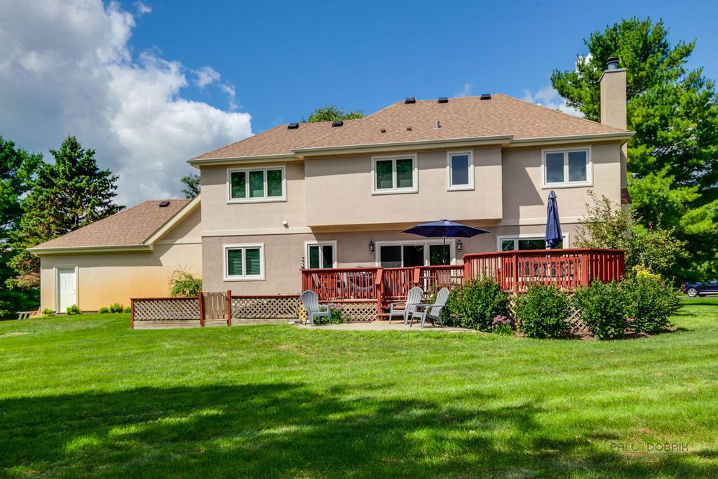 Image 41 of property listing at 3313 Ridge Road, Spring Grove, IL 60081
