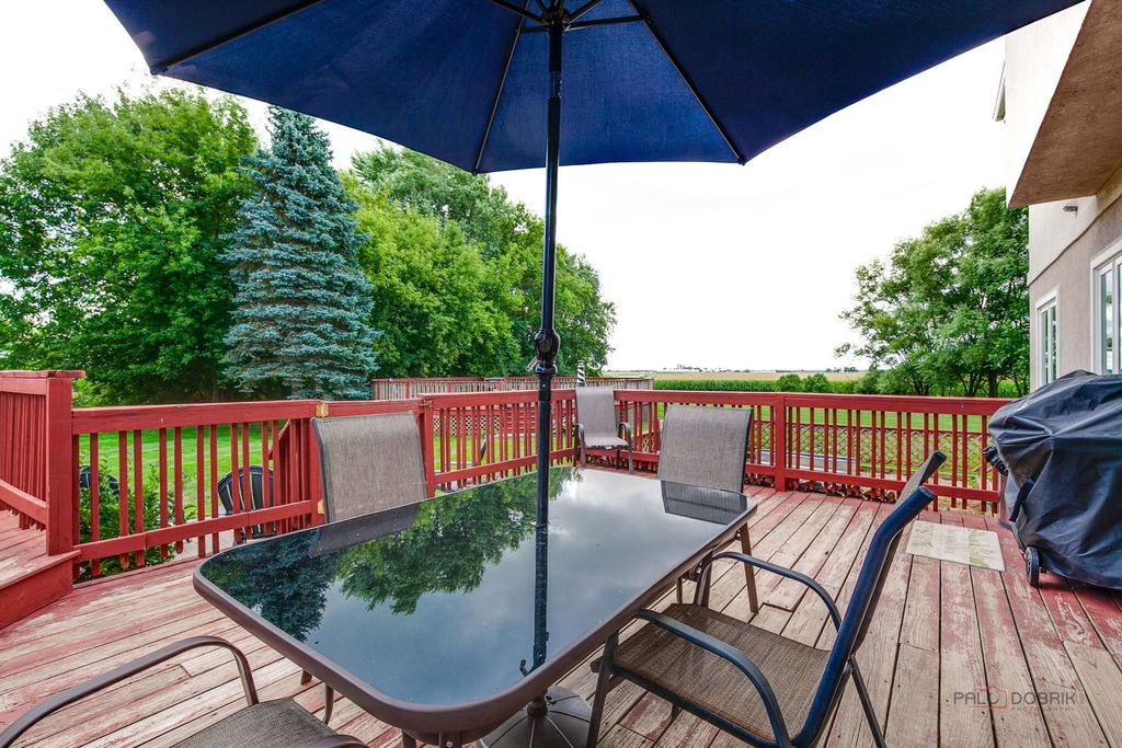 Image 47 of property listing at 3313 Ridge Road, Spring Grove, IL 60081