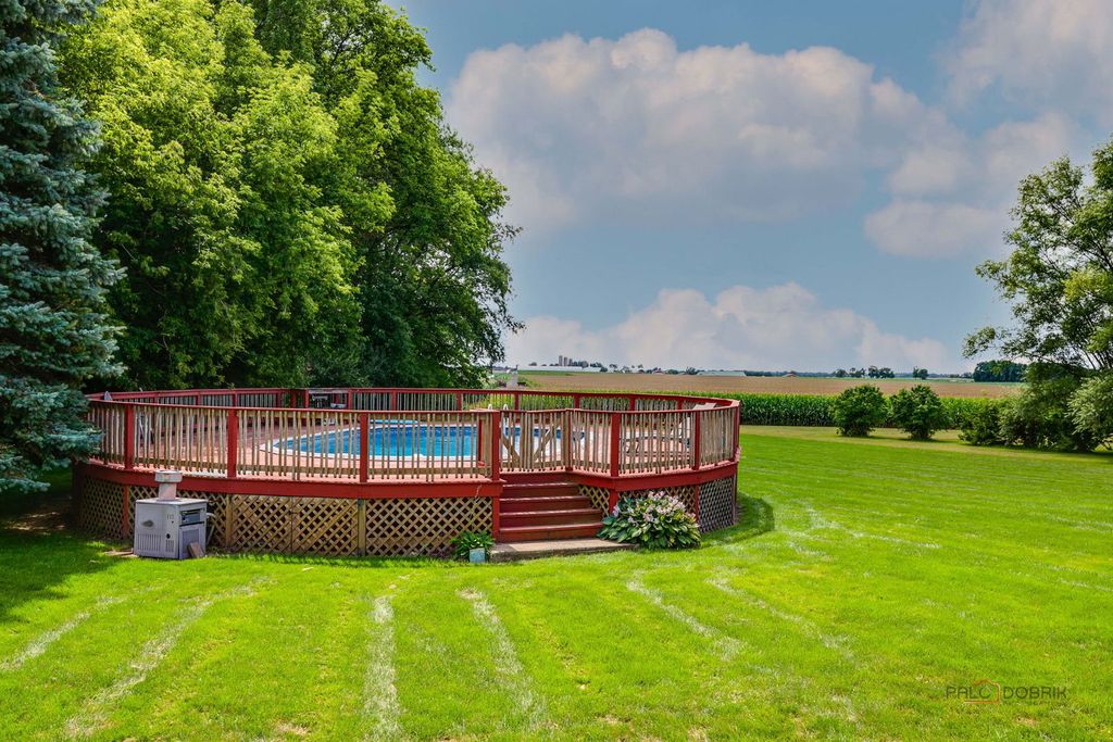 Image 48 of property listing at 3313 Ridge Road, Spring Grove, IL 60081