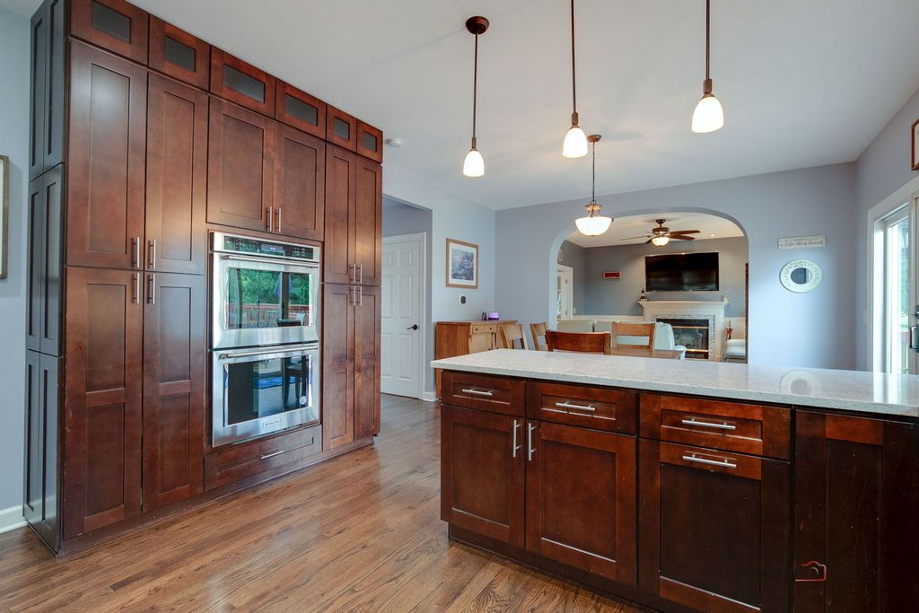 Image 10 of property listing at 3313 Ridge Road, Spring Grove, IL 60081