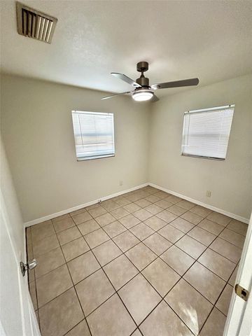 9601 N 10TH STREET A, Tampa, FL 33612