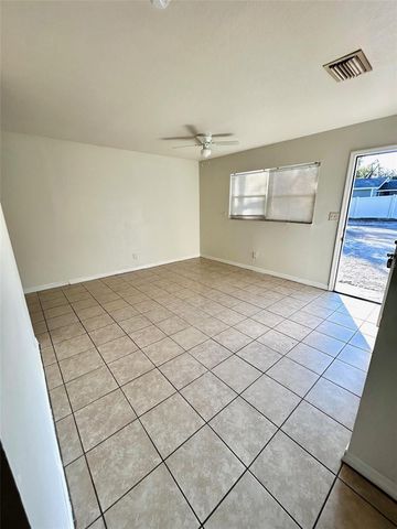 9601 N 10TH STREET A, Tampa, FL 33612